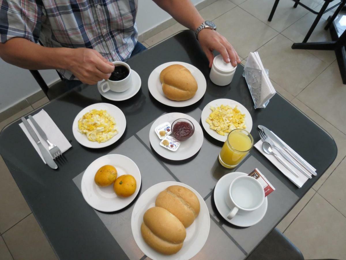 Miraflores Inn Lima Dış mekan fotoğraf